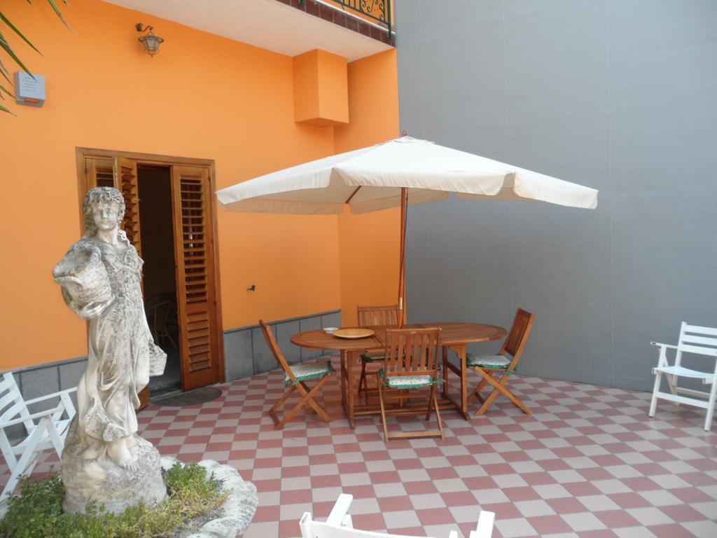 Il B&B Maison Graziella Виагранде Екстериор снимка